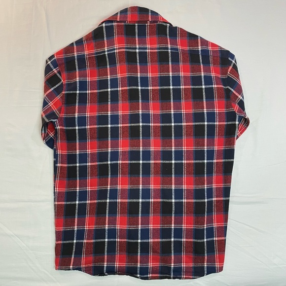 MNML flannel - Picture 2 of 3